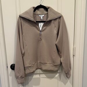 Spanx airessentials Half-Zip in ashwood. Size M - NWT.